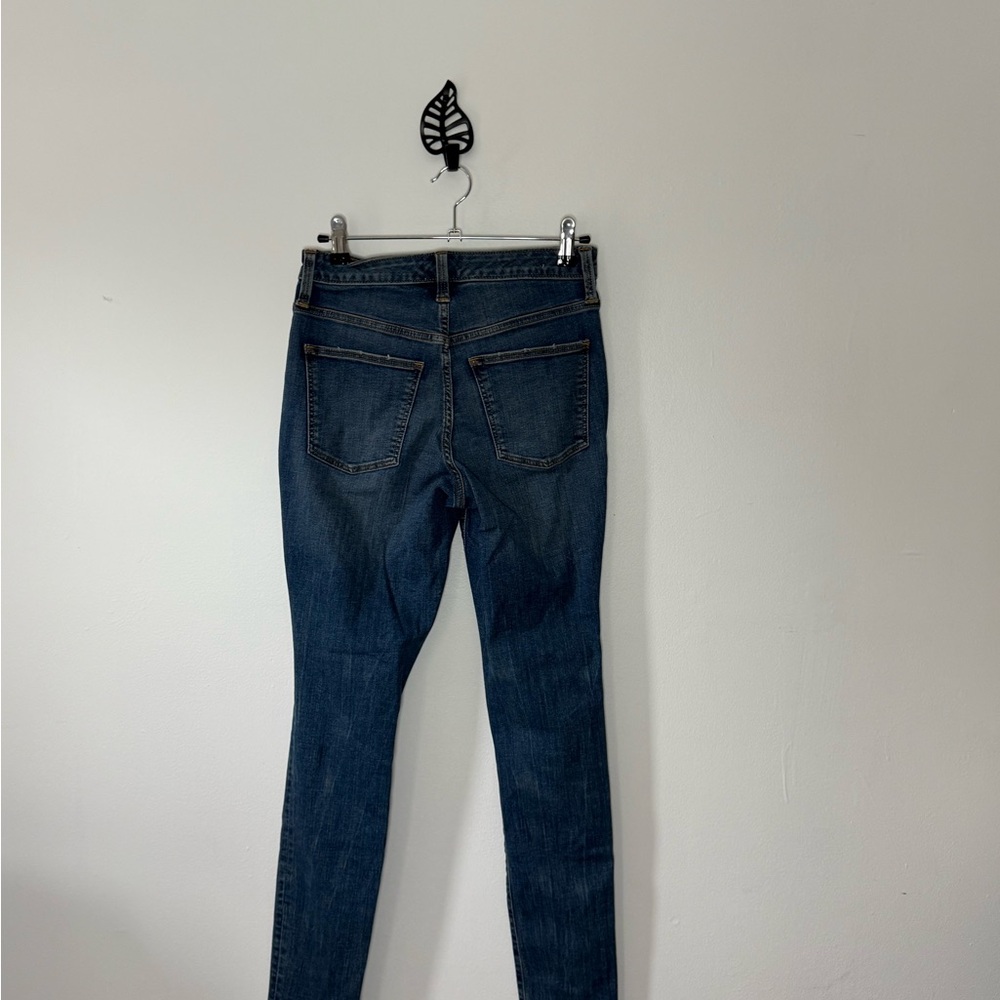 Universal Thread Blue Denim High Rise Jeans - Picture 5 of 6